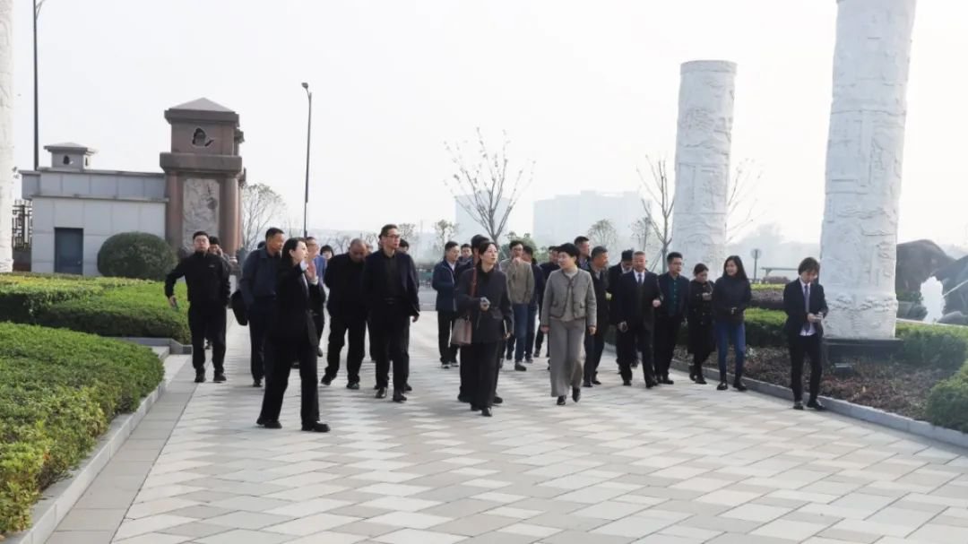 1-241210105UN24 人生就是搏(ZLKS)集团唯一官方网站